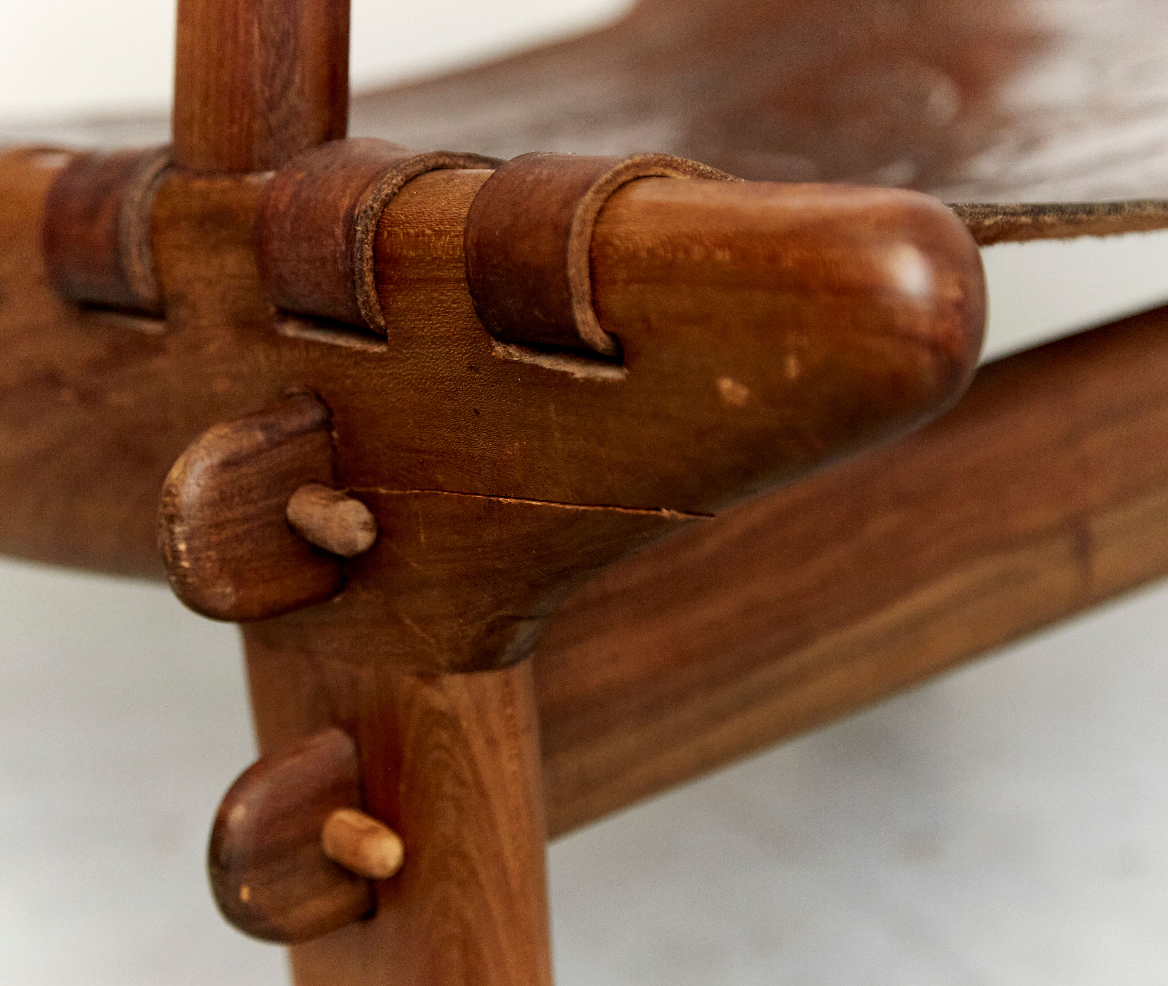 Fauteuil Angel I. Pazmino pour Muebles de Estilo