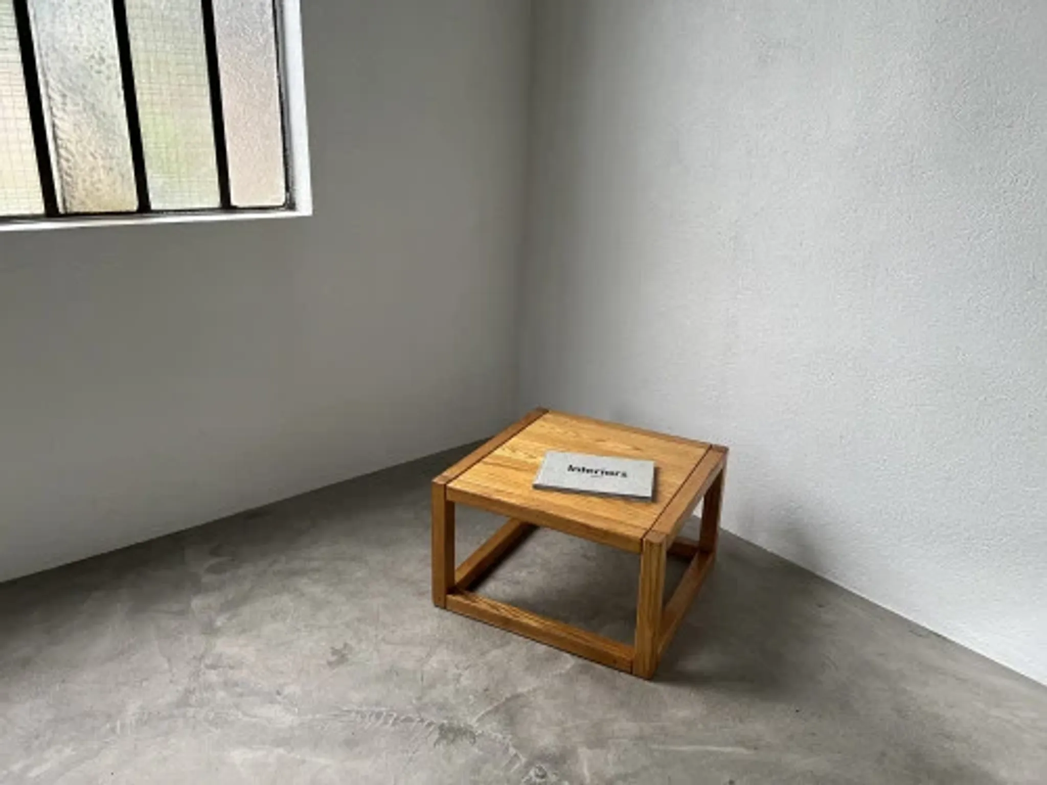 Table basse carrée de la Maison Regain