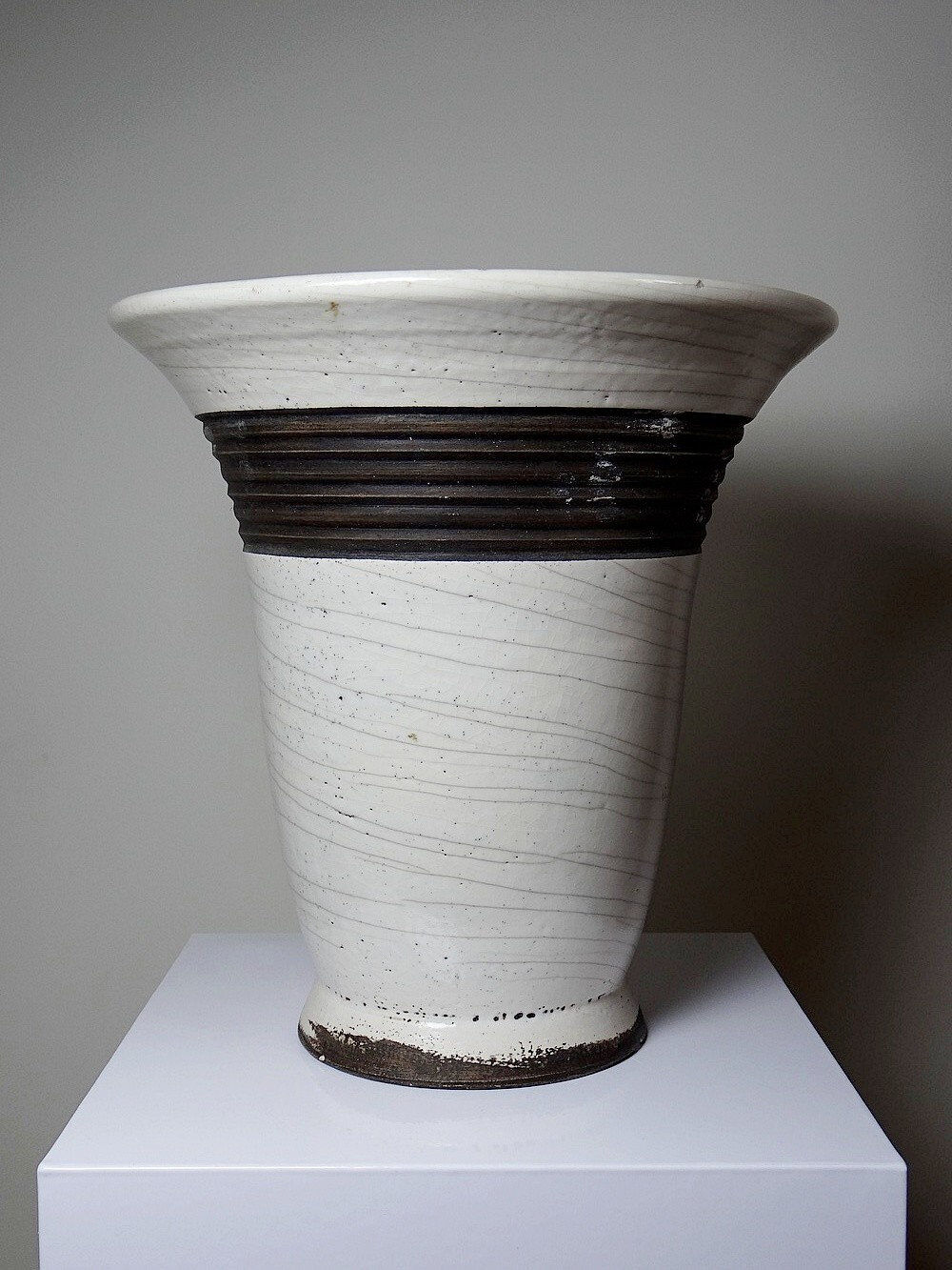 Large modern Raku lamp in beige and brown by Keramos Sèvres - René Hénon