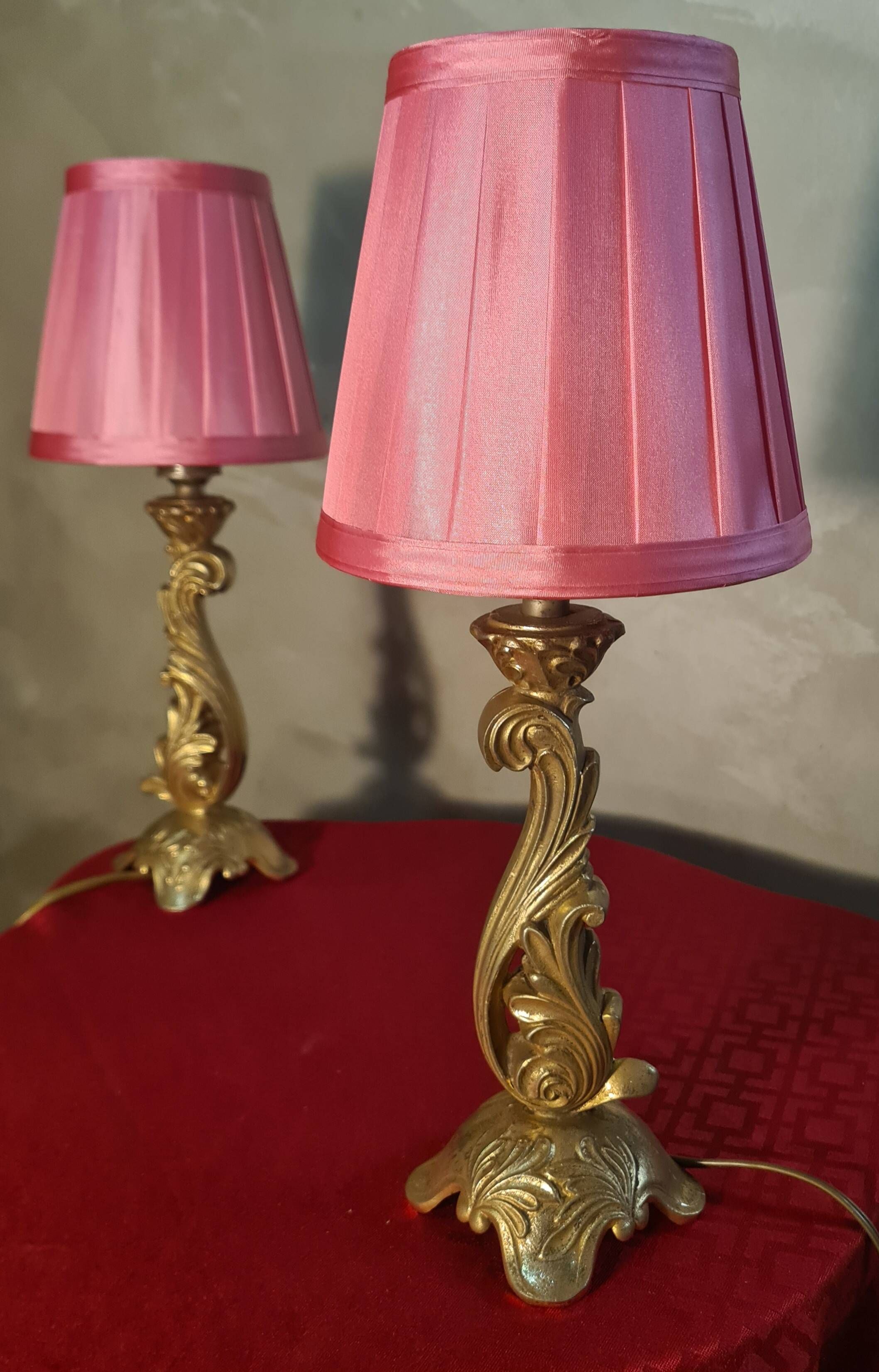 pair of gold steel lamps, bedside, bedroom, new lampshade 35x14, electric ok, clear
