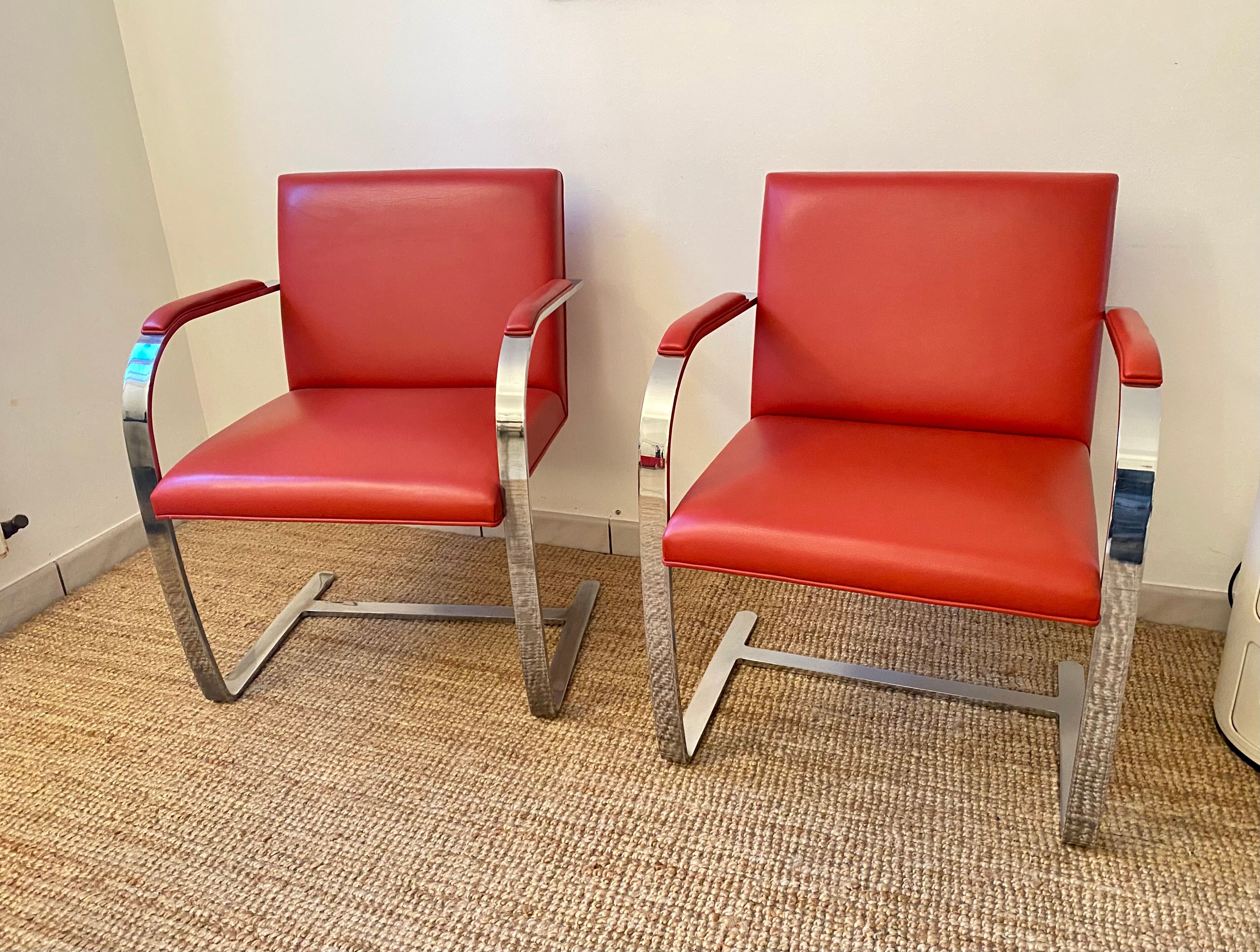 Armchair Knoll Brno design Lidwig Mies Van Der Rohe red leather
