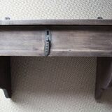 Side shelf with drawer