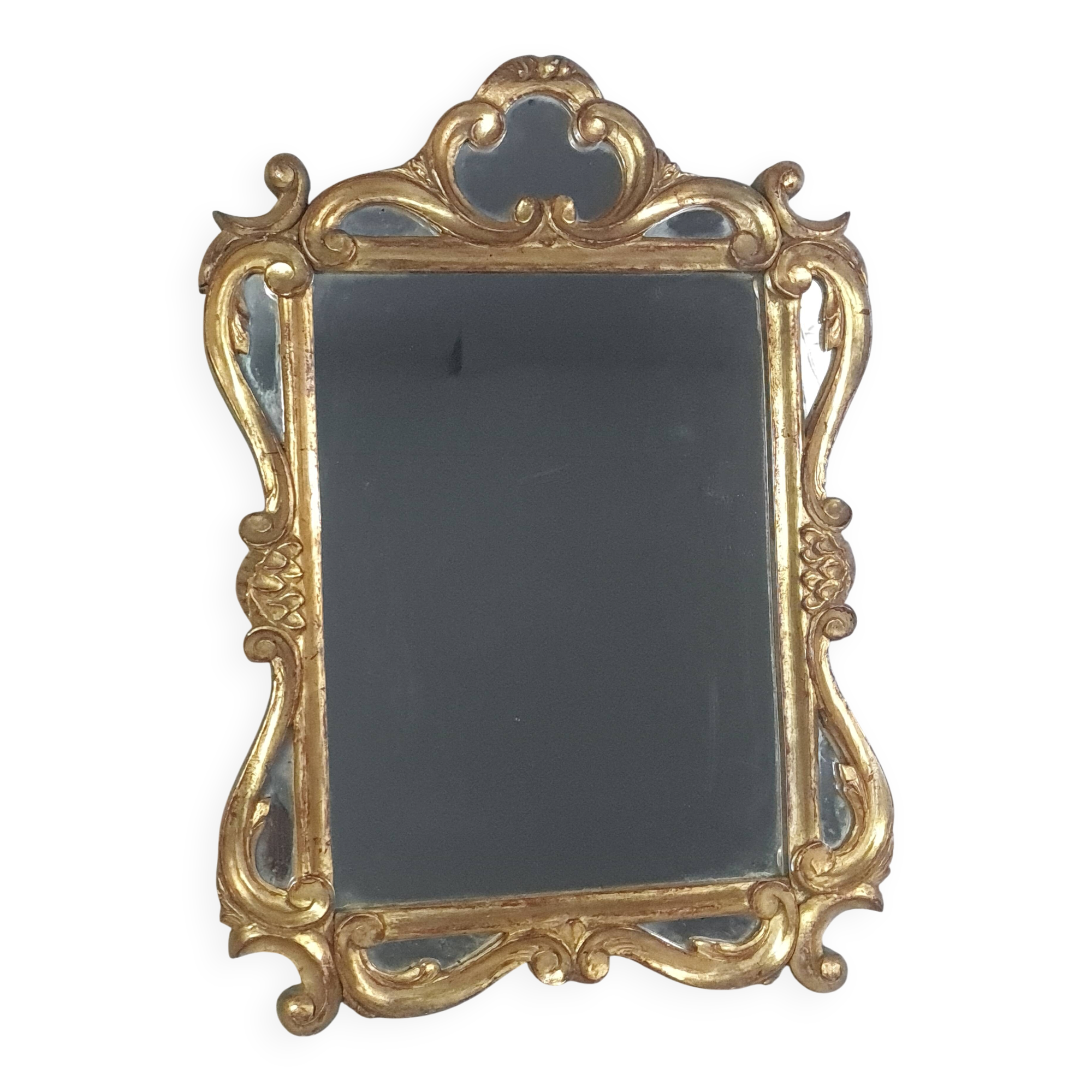 Antique mirror with carved wooden frame and original gilding, 53x37 cm, SD207.