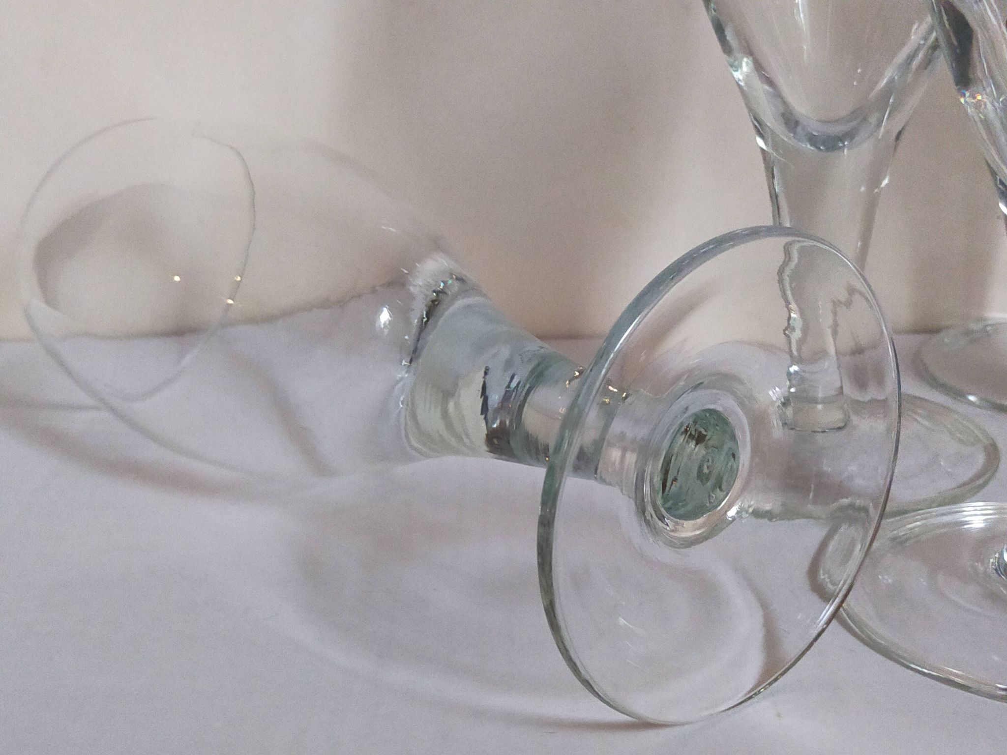 Six verres à pieds en verre soufflé XXL