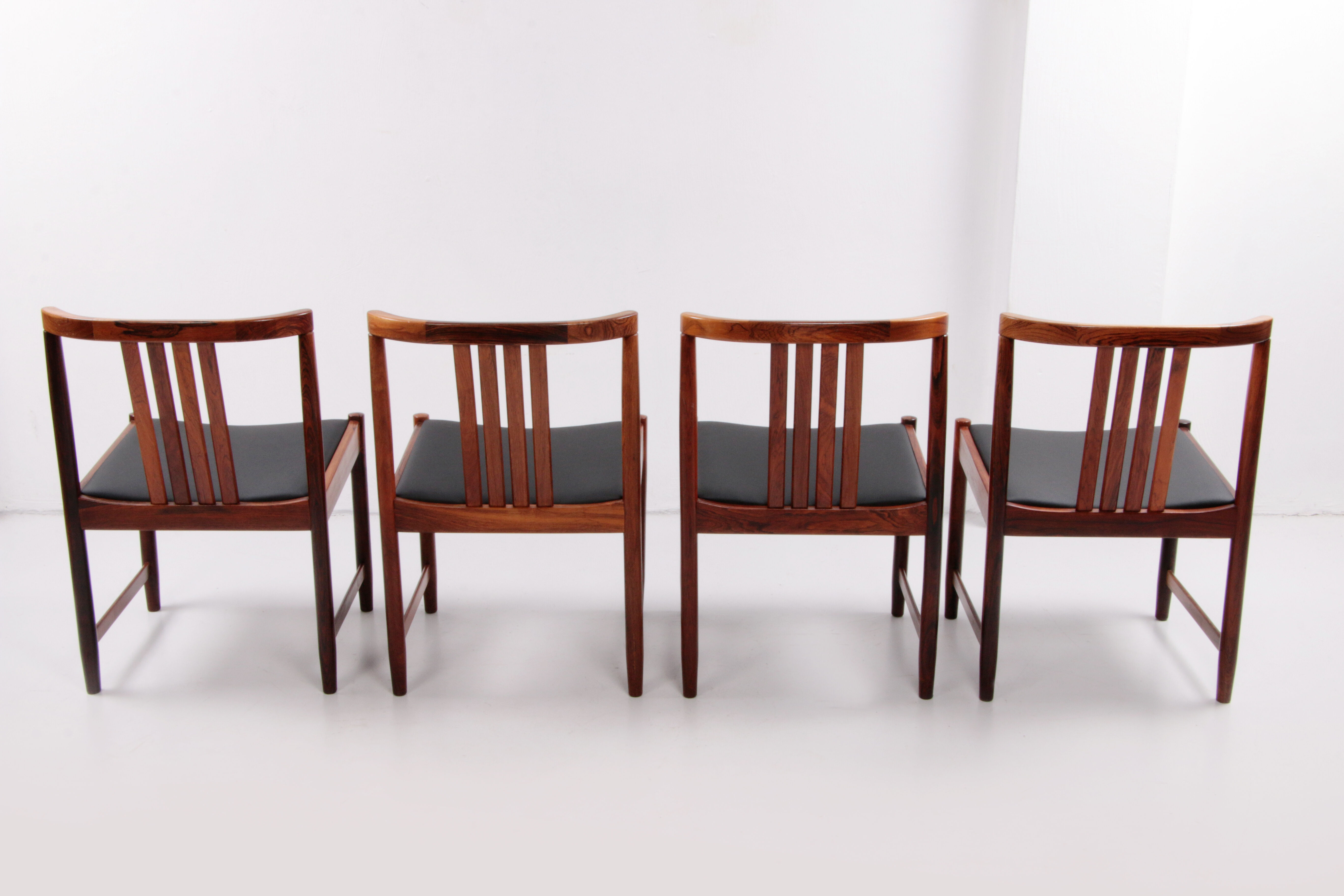 Dinner chairs design by Illum Wrapsø 1960 Denmark.