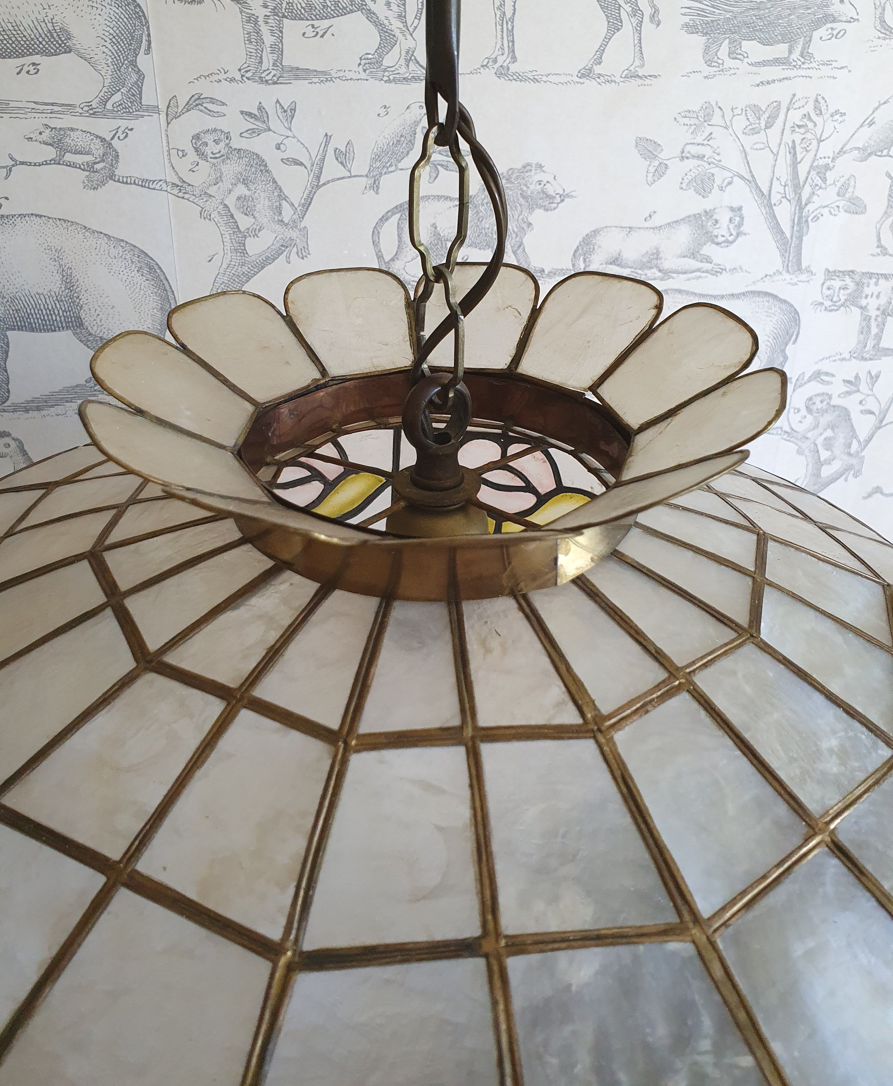 Vintage mother-of-pearl pendant lamp