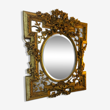 Miroir ancien à parecloses feuille d’or