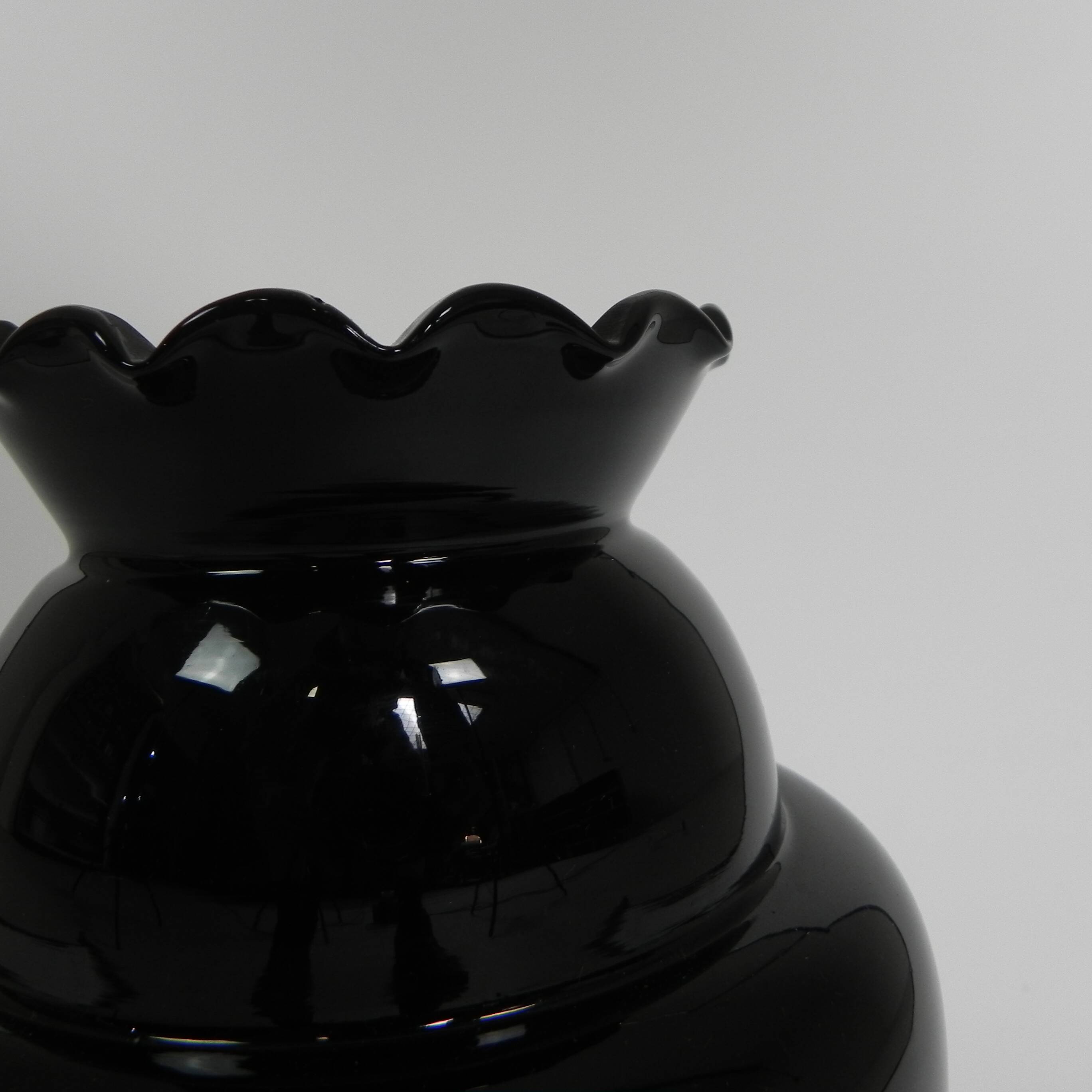 Art Deco vase with ribbed rim, Doyen, Boom, 1930s
