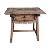 Table de chalet art populaire