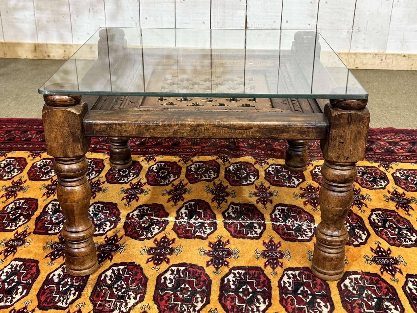 Indian teak gueridon from the 1970s.