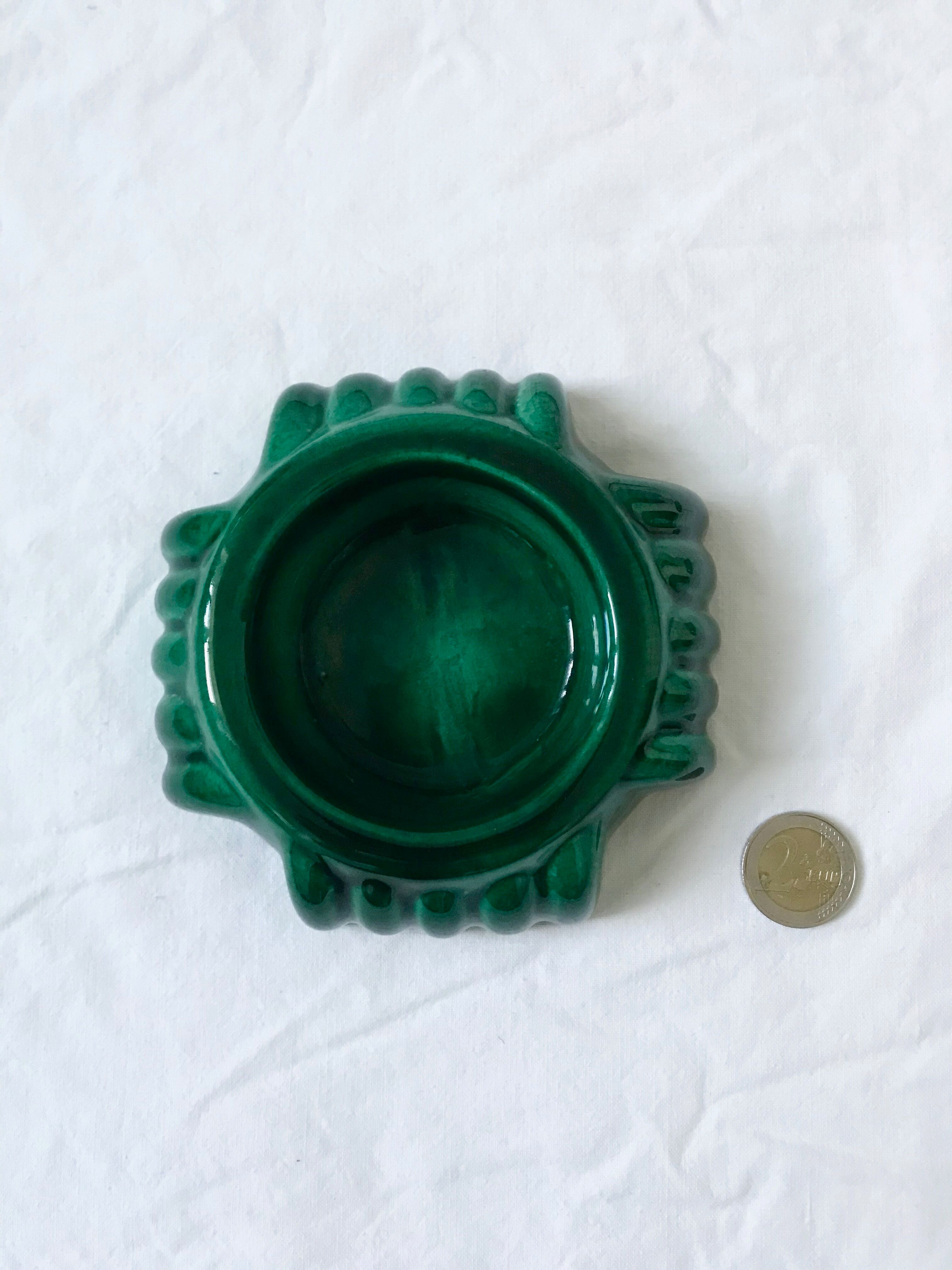 Green art déco ashtray