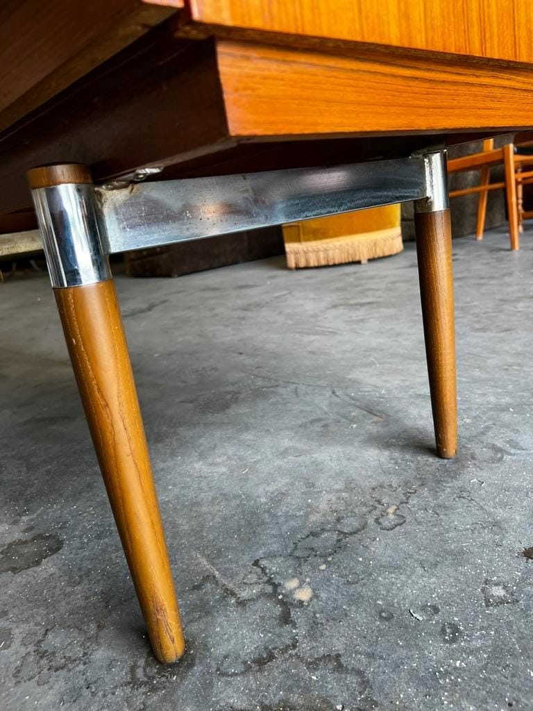 Vintage bar cabinet / mid-height cabinet