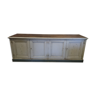 Trade furniture
