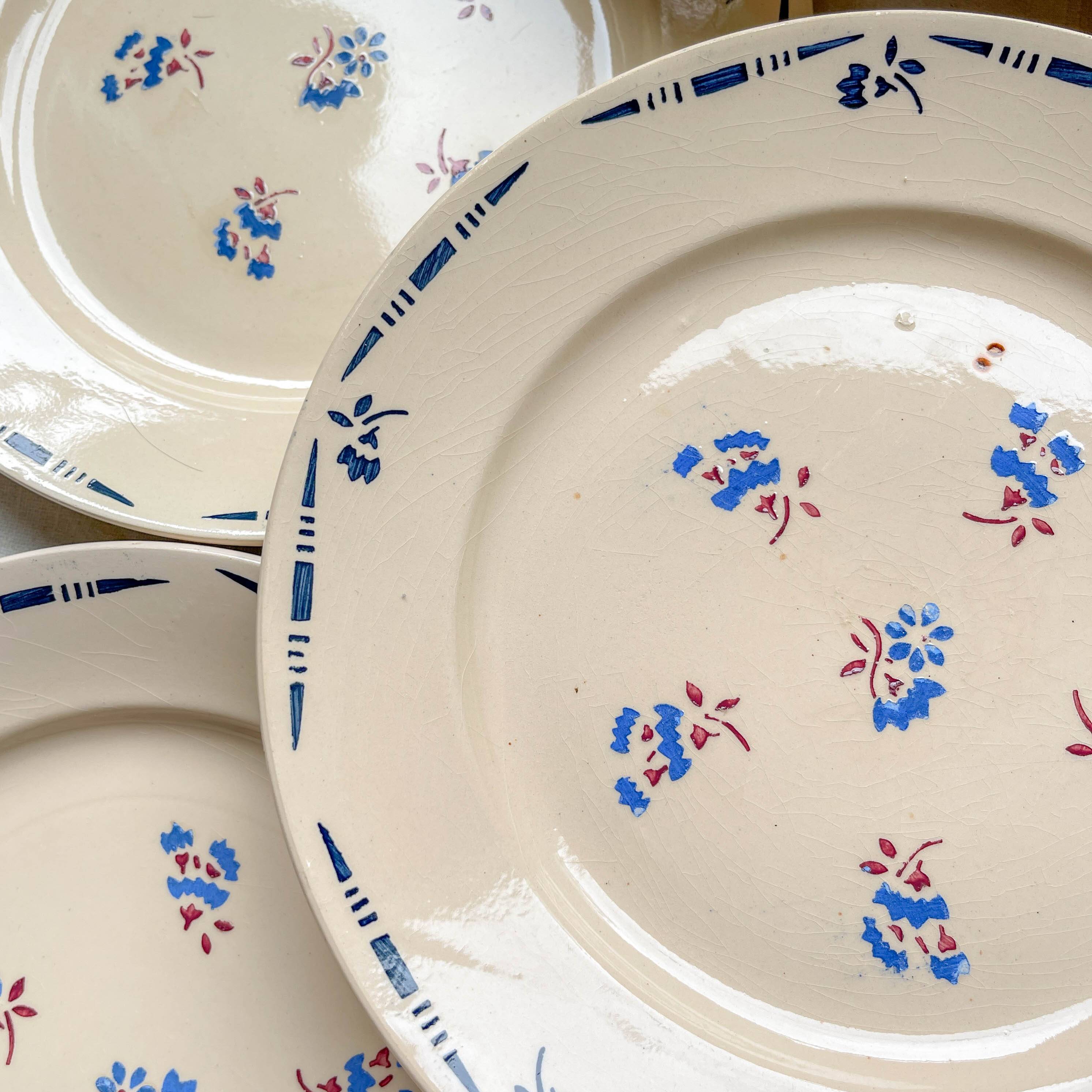 8 vintage K&G Luneville "Flore" porcelain dinner plates, 1950s, small blue flowers
