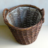 Wicker basket