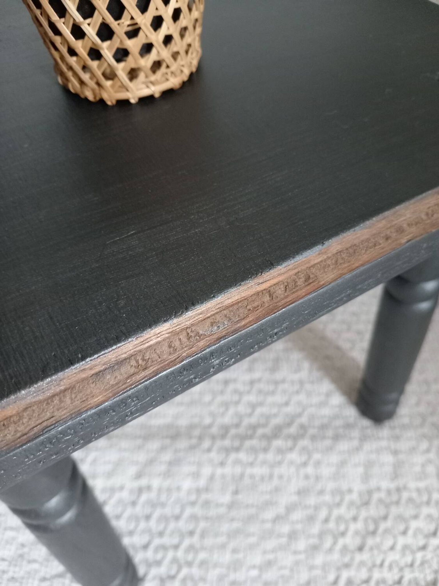 Stool / plant stand
