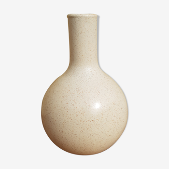 Vase boule en grès blanc