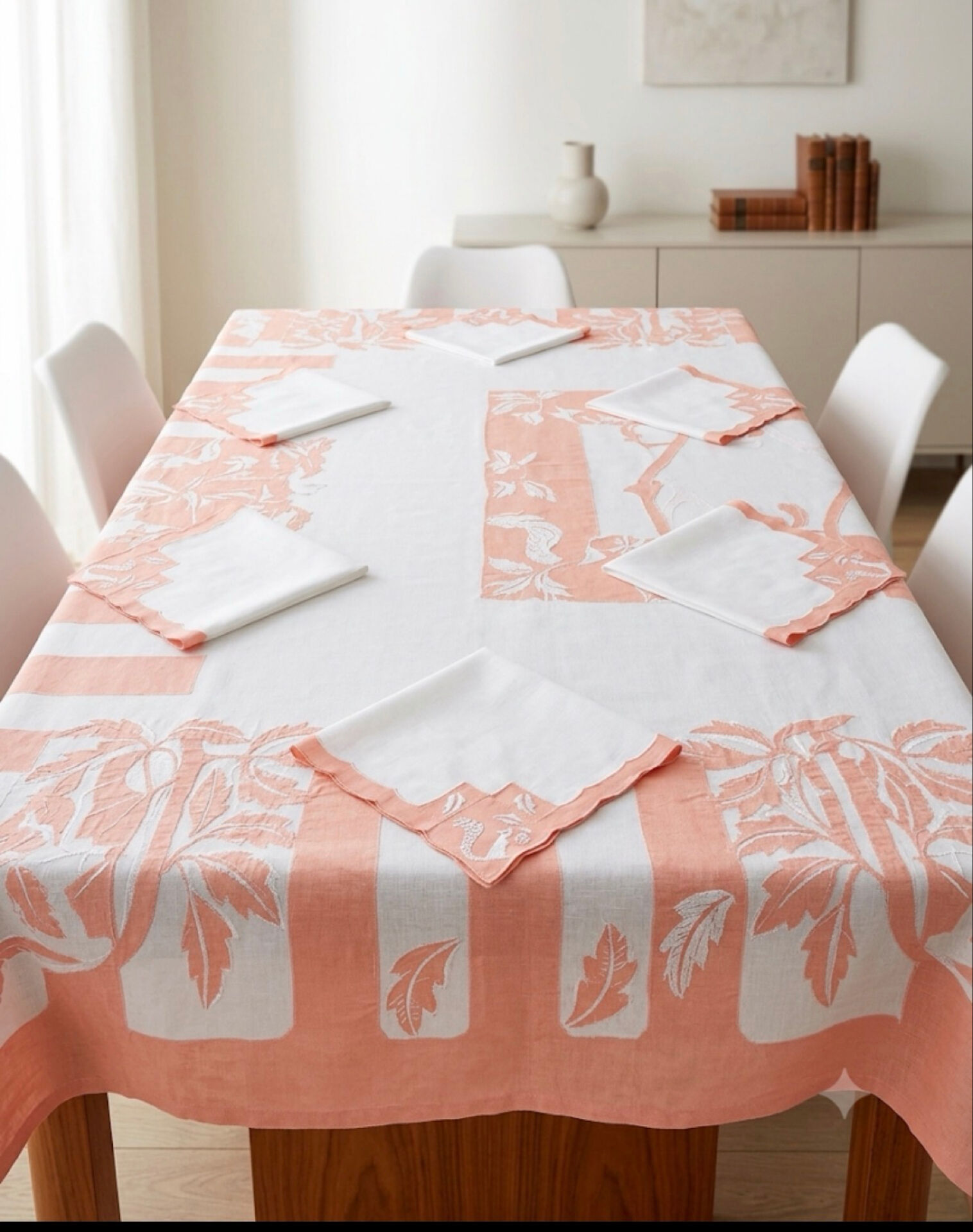 Art Deco table service from the 1930s: large rectangular tablecloth and 6 place settings.