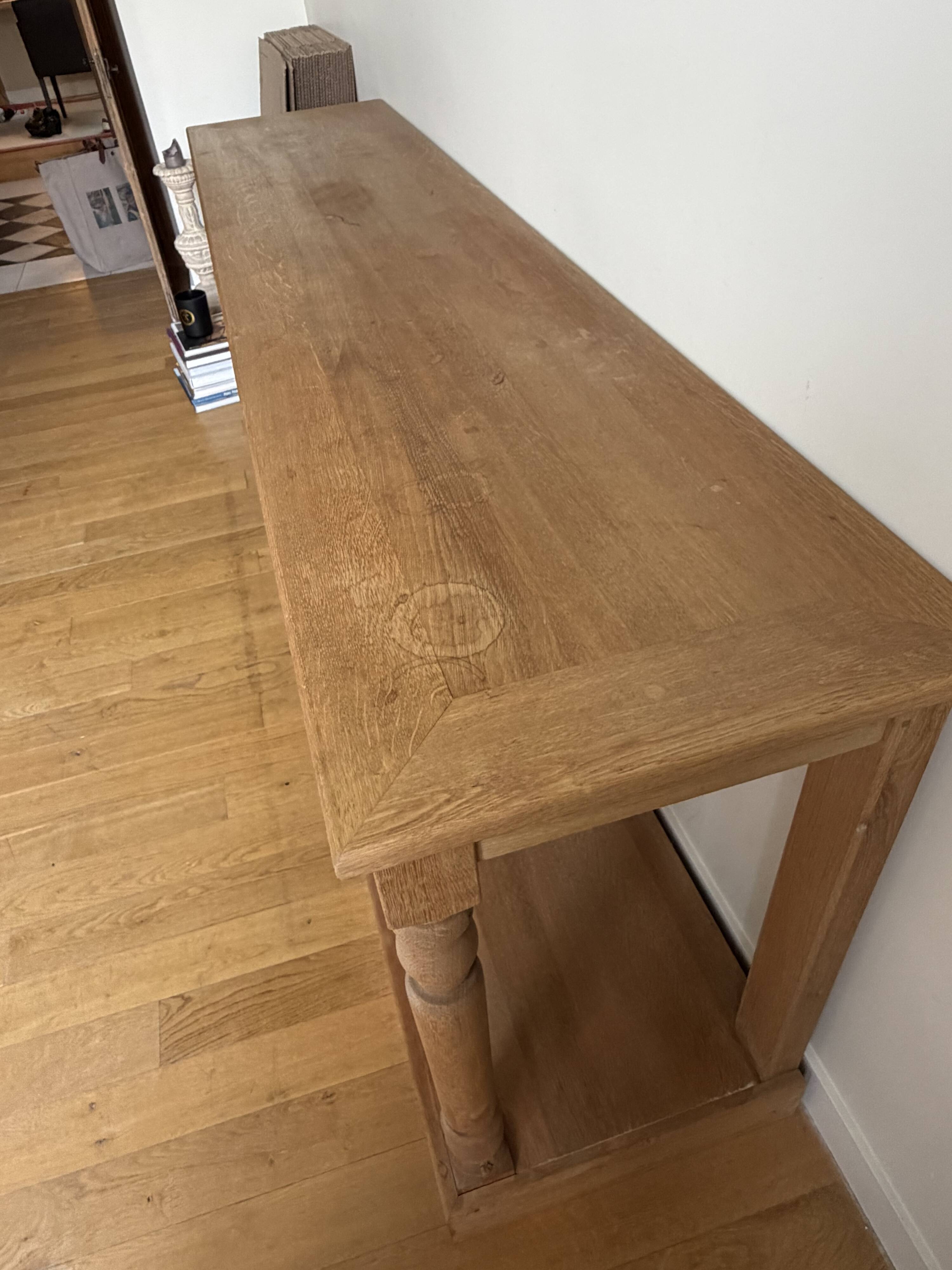 Console Flamant en chêne brut