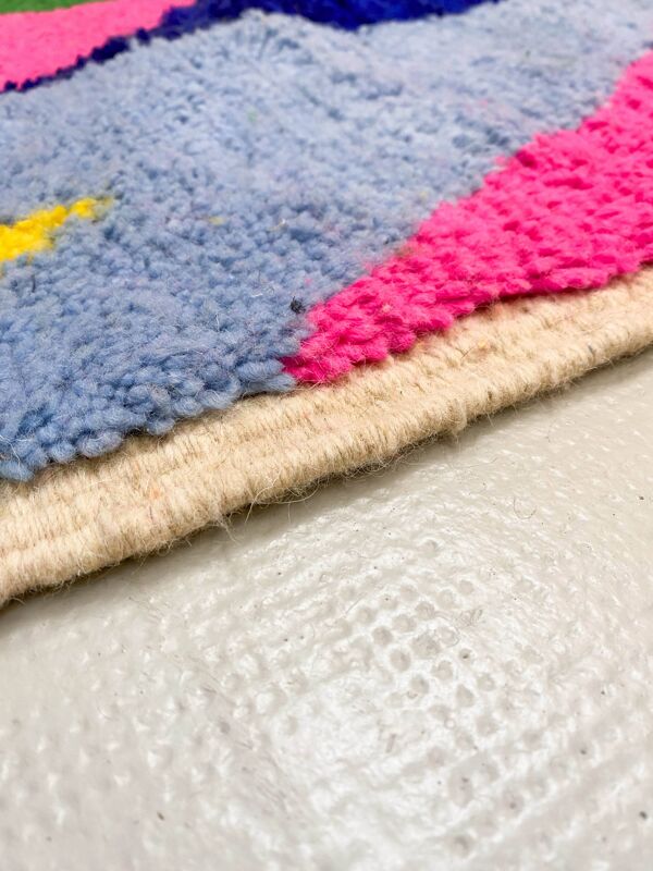 Tapis berbère marocain Boujaad coloré 1,48x1,04m