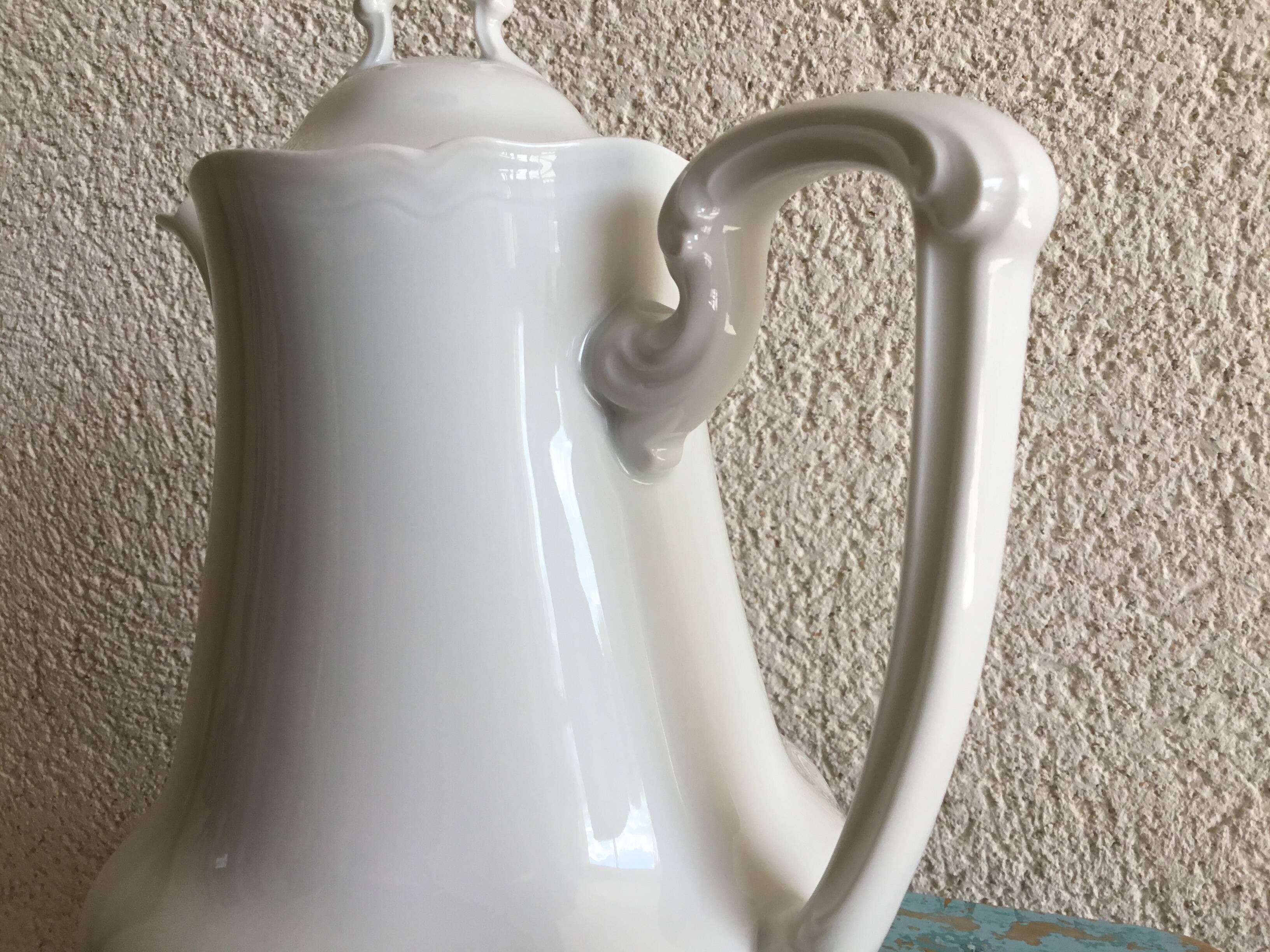 White coffee or teapot