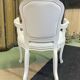 Fauteuil cabriolet de style Louis XV moderne