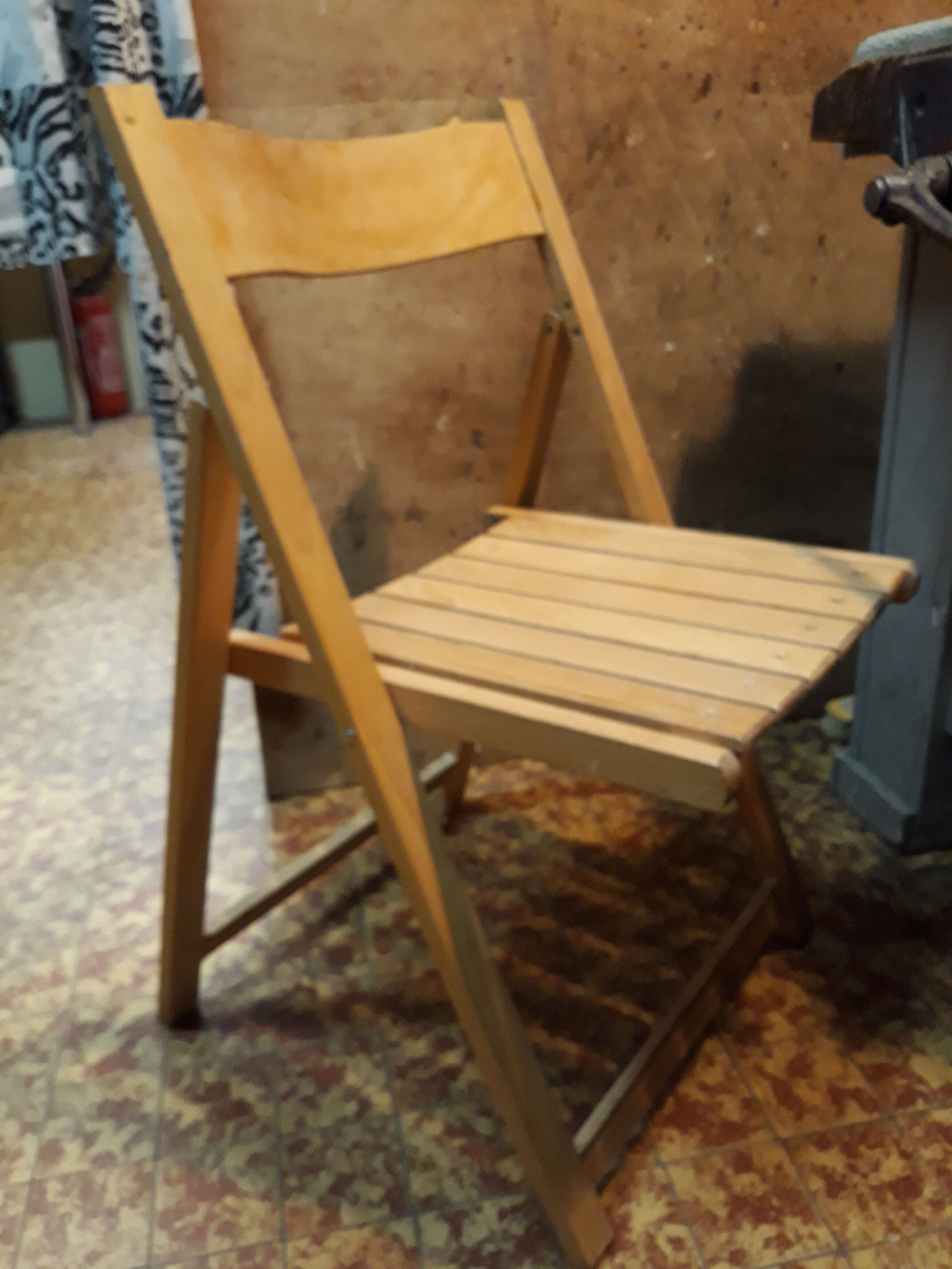 Light wooden folding chair