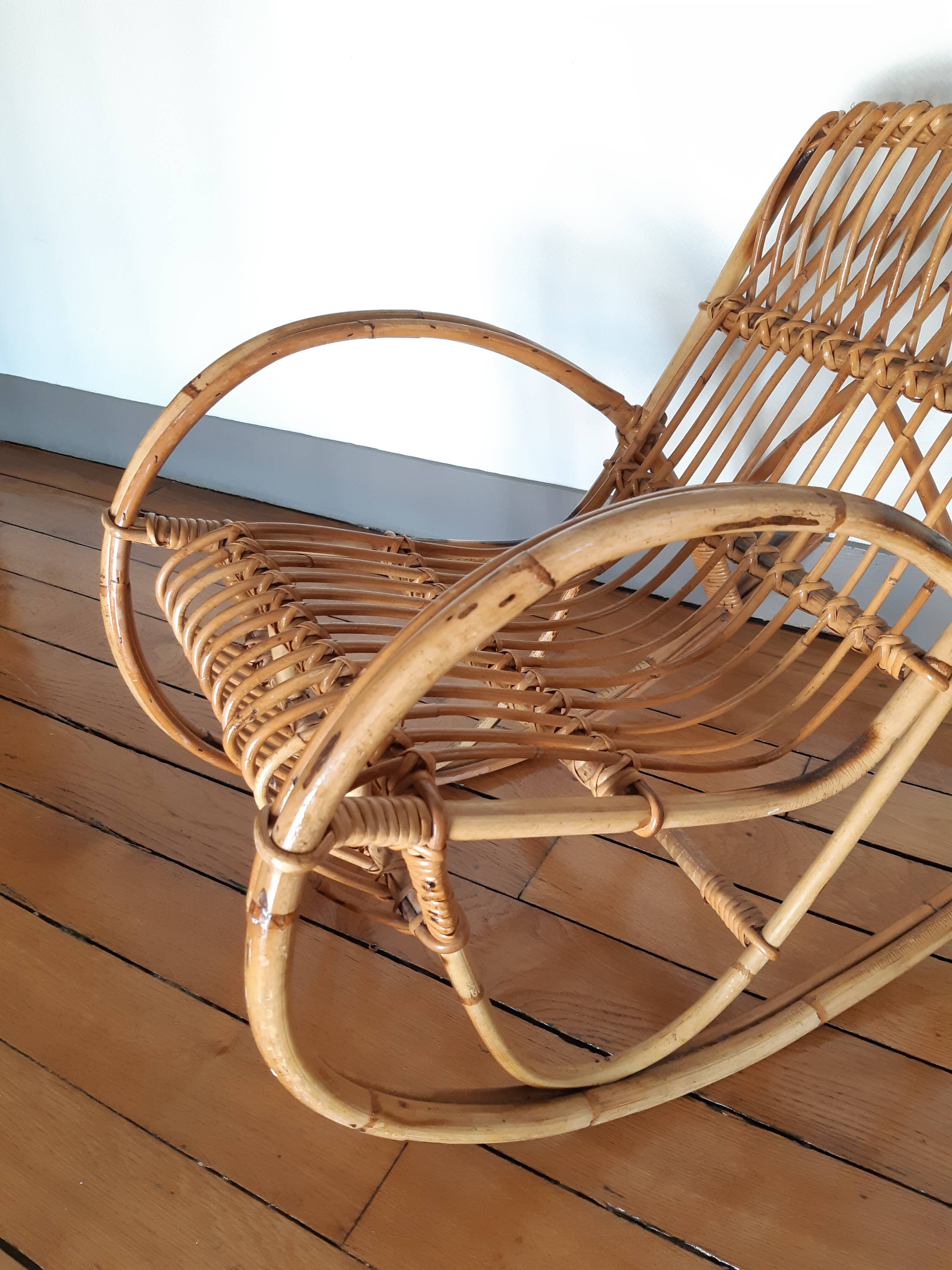 Child rocking chair in rattan