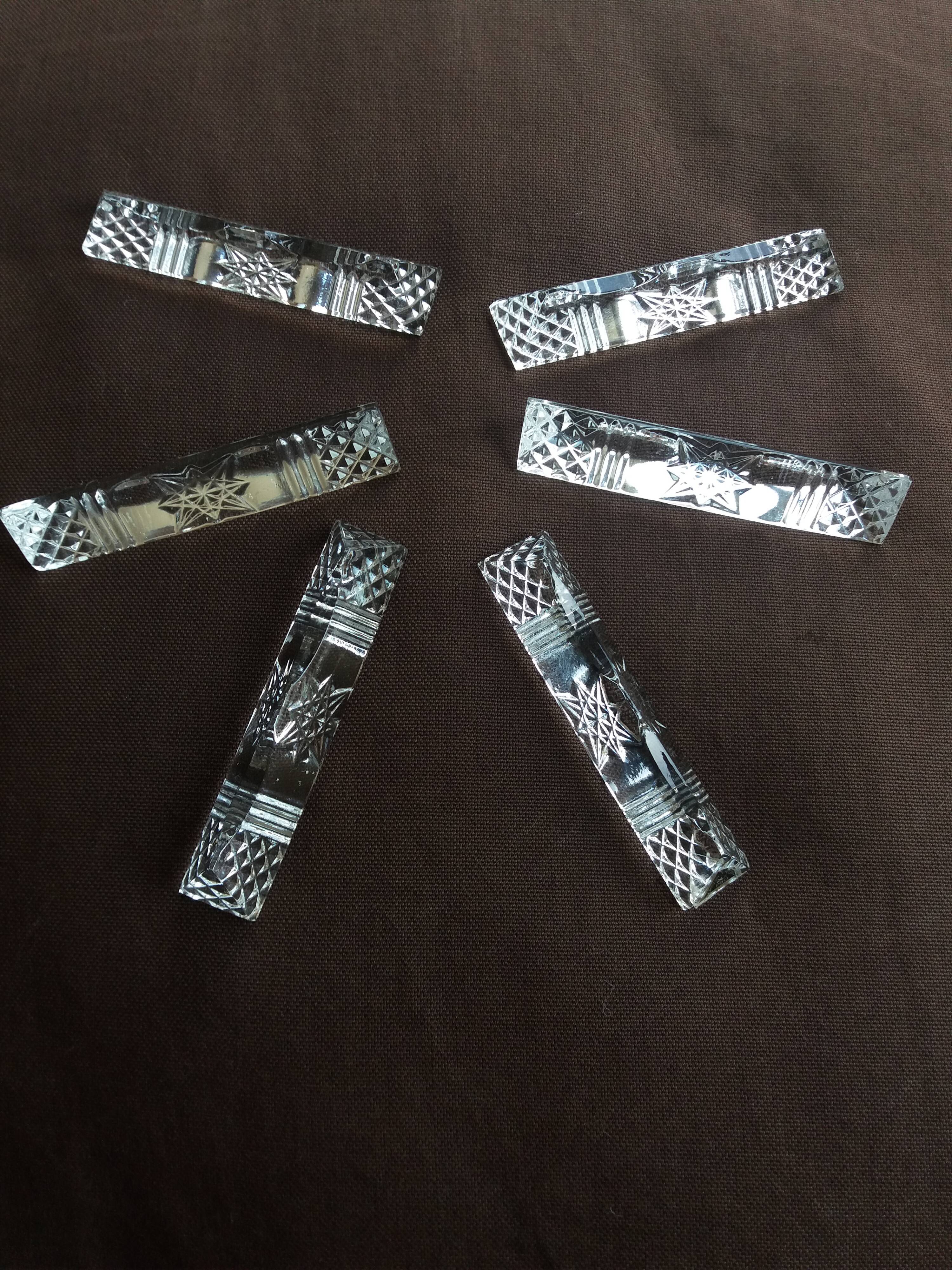 6 knife holders in cut crystal