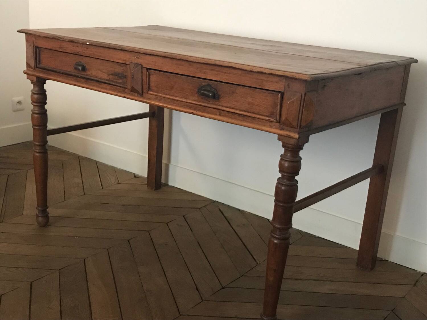 Bureau en bois tropical