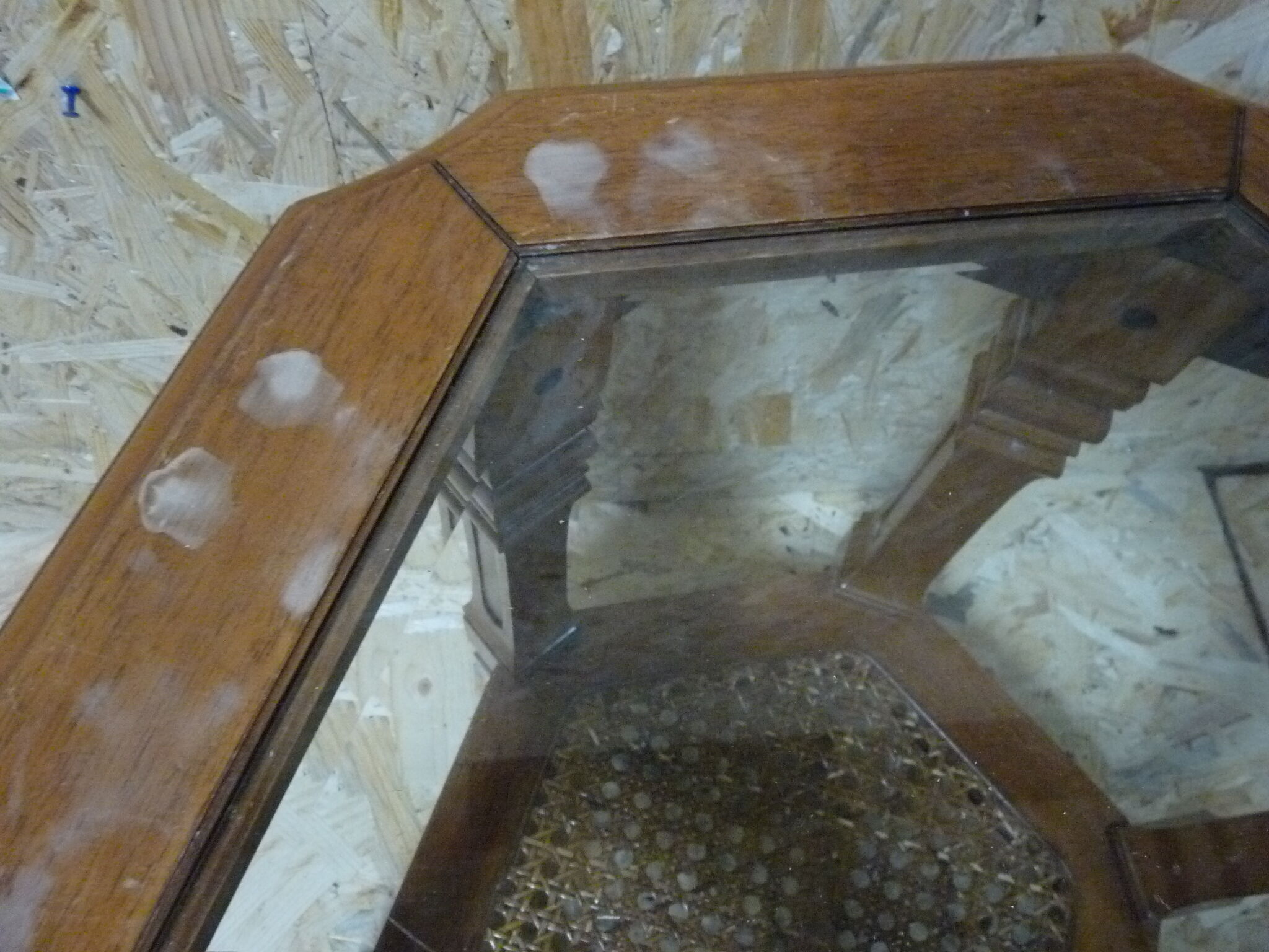 Hexagonal glass wood coffee table