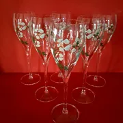 6 Perrier Jouet Belle Epoque champagne flutes in original box.