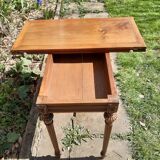 Console table à jeux en noyer sculpté d'époque XIXème