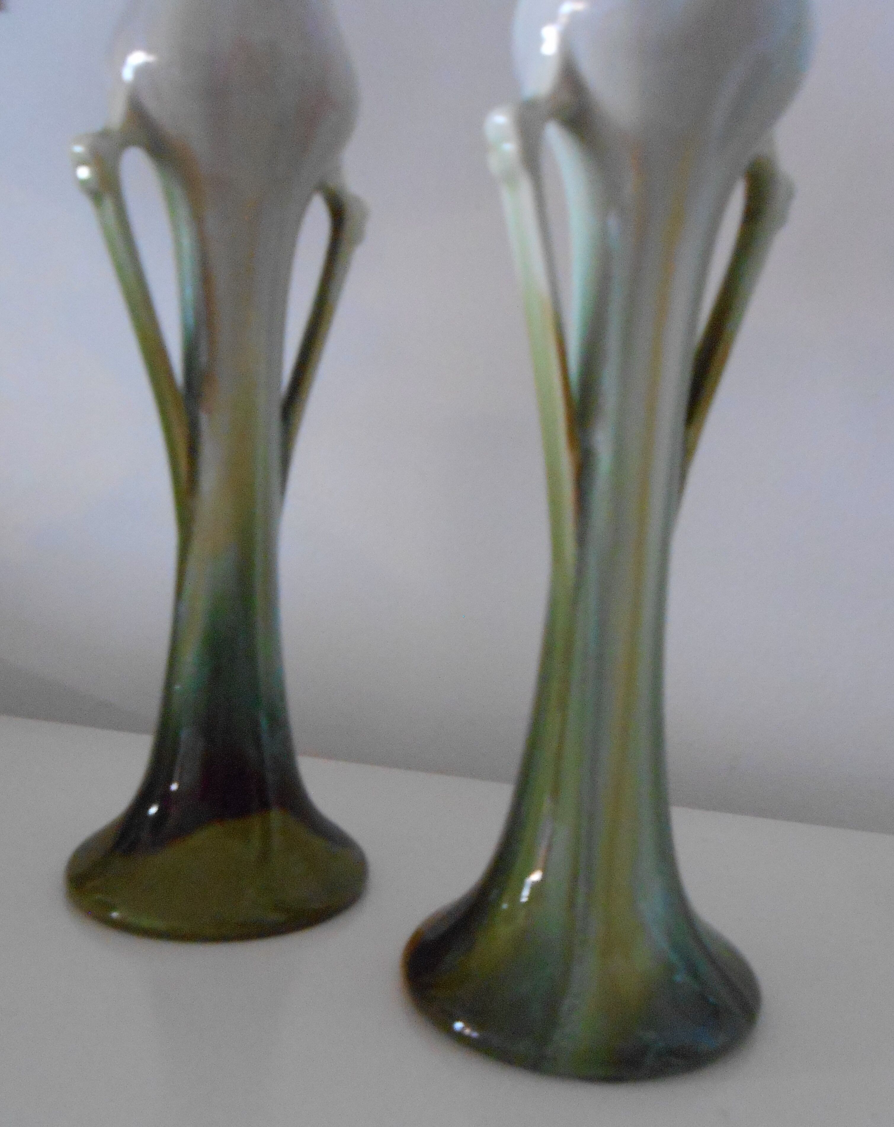 Art Deco ceramic fireplace trim, tulip-shaped vase