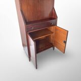Italian wood and veneered mahogany sideboard/credenza, 1960s.