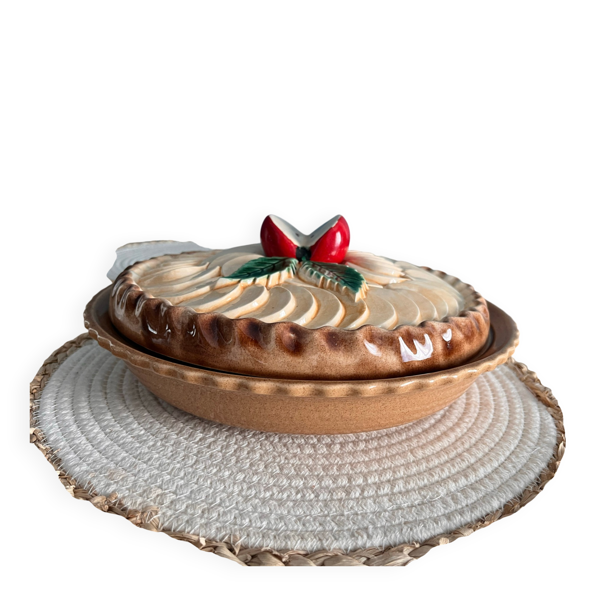 Vintage pie dish in barbotine apple pie Silea