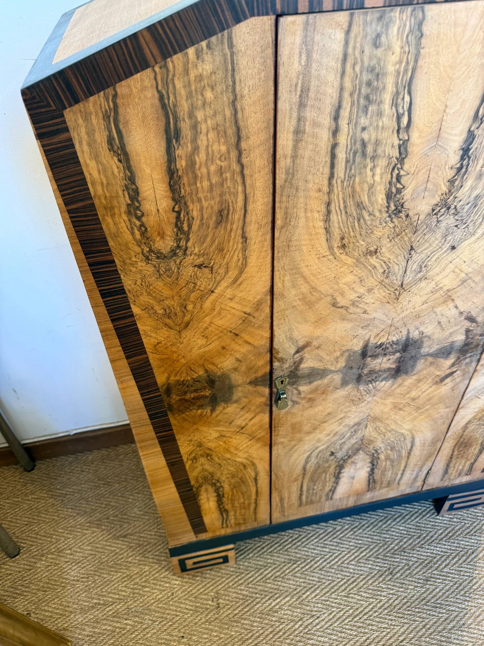 Vintage art deco storage furniture (dresser, wardrobe) in burr walnut