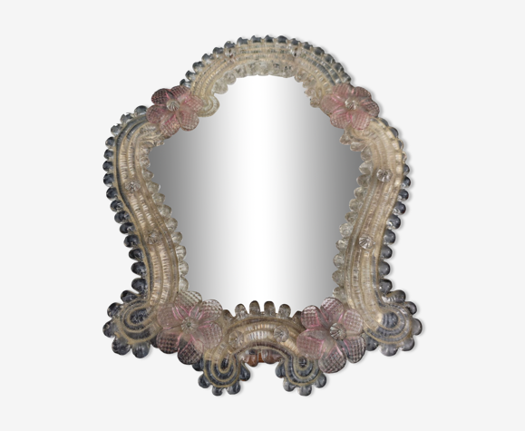 Miroir psyché vénitien, en verre soufflé de Murano, motifs floraux et perlés
