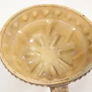 Marbled earthenware baking mould with handle – jaspé, 19th / early 20th c.