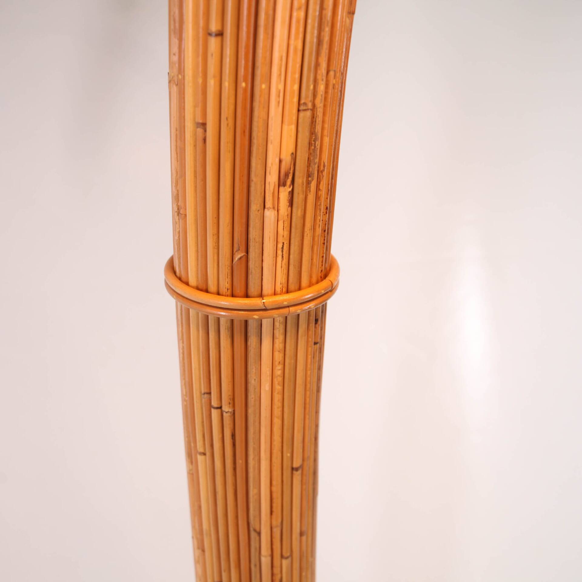 "Palm" / "Coconut" floor lamp in rattan