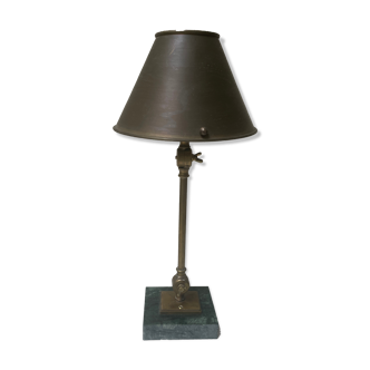 Articulated brass lamp