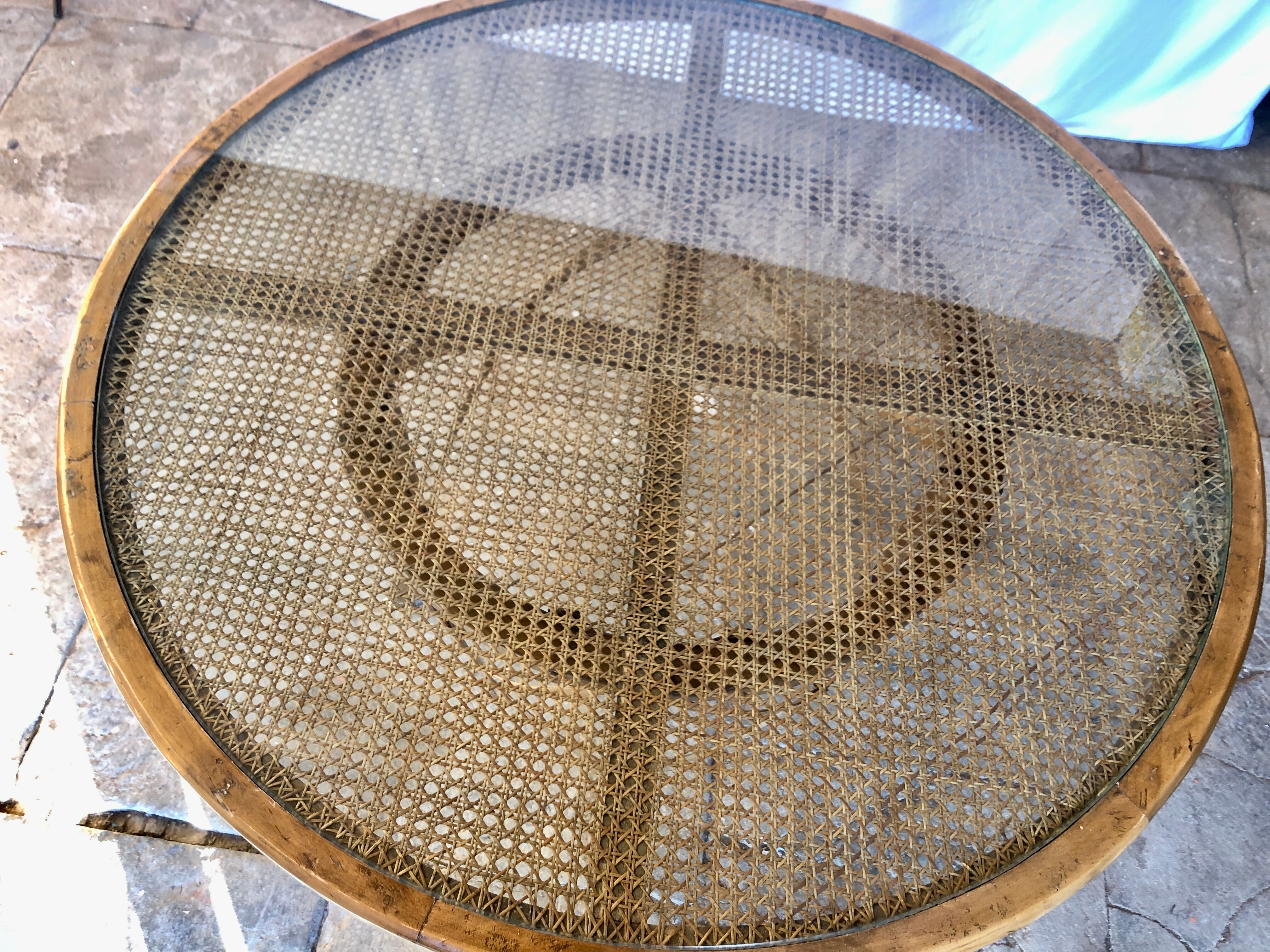 Dining table 1960 cannage and glass