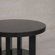 Table d'appoint ou table basse à étagères de style déco français du milieu du siècle.