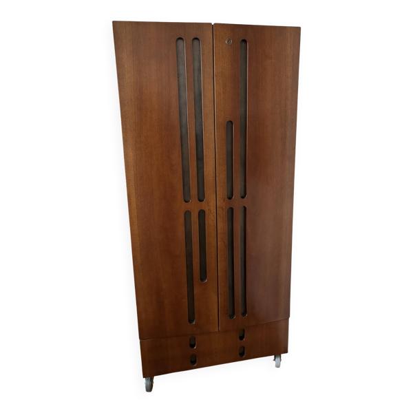 1 cabinet-garderobe signée Roncalli Architetto - 1967: