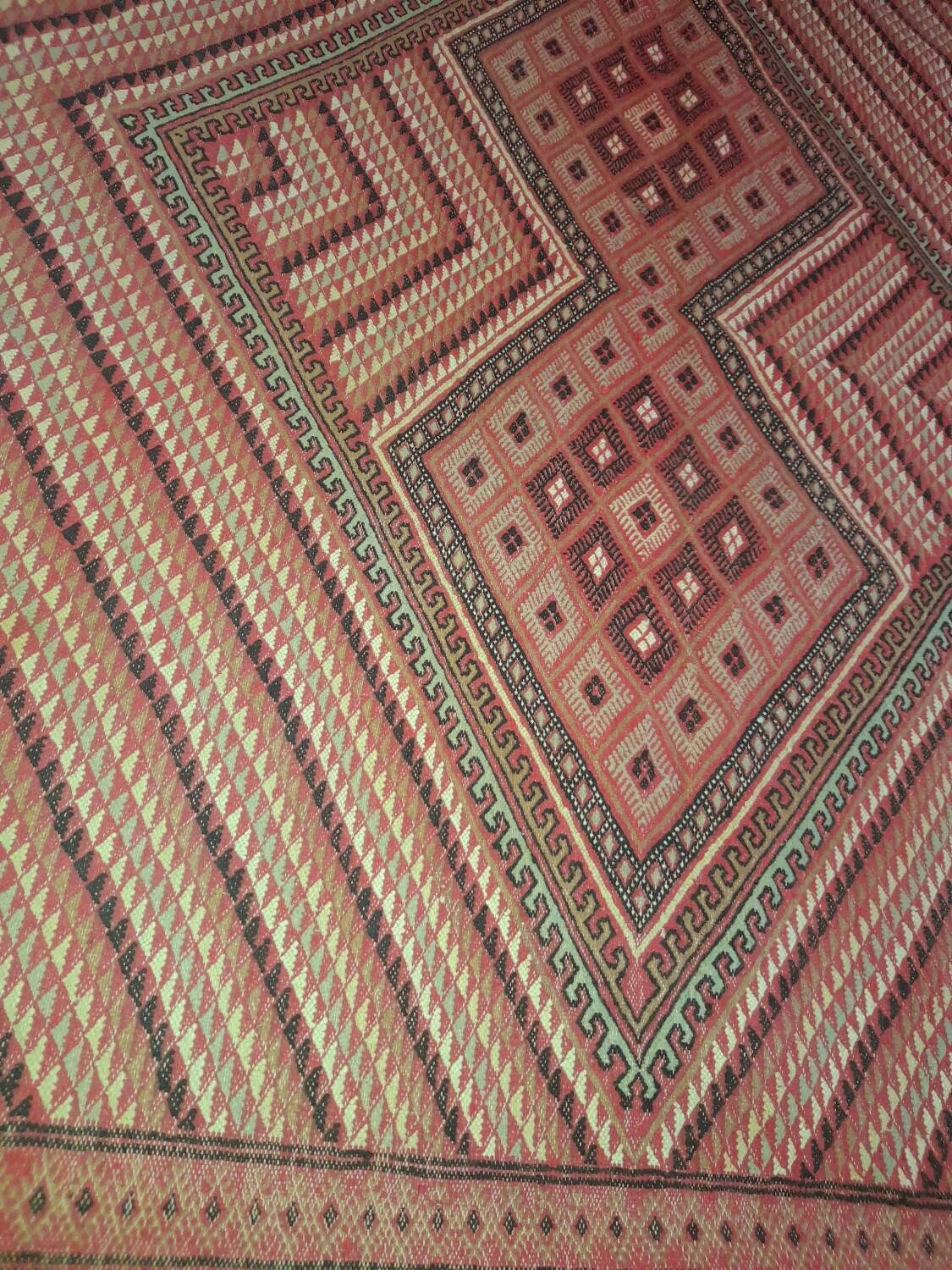 Large vintage Tunisian mergoum rug 258x330cm
