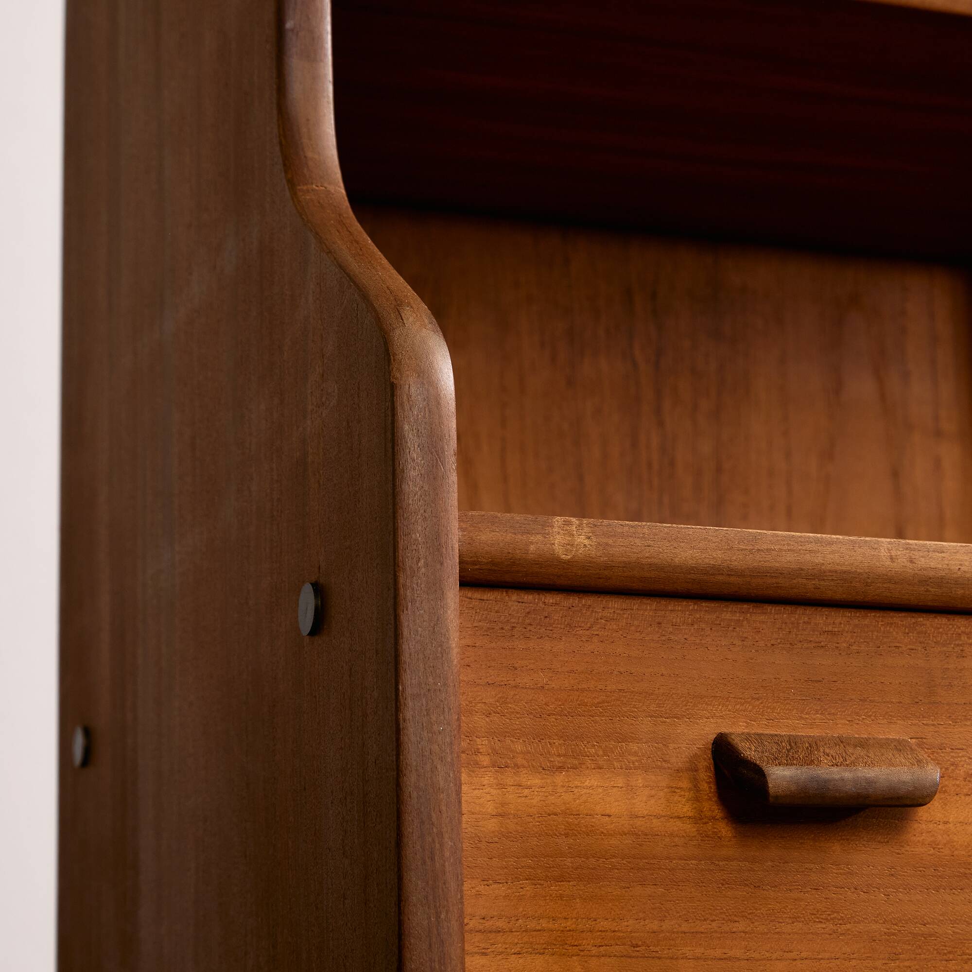 Mid-Century Teak Highboard with Sculpted Legs, Storage and Glass Shelf, 1960s