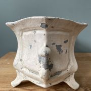 Old Medici cast iron planter, late nineteenth
