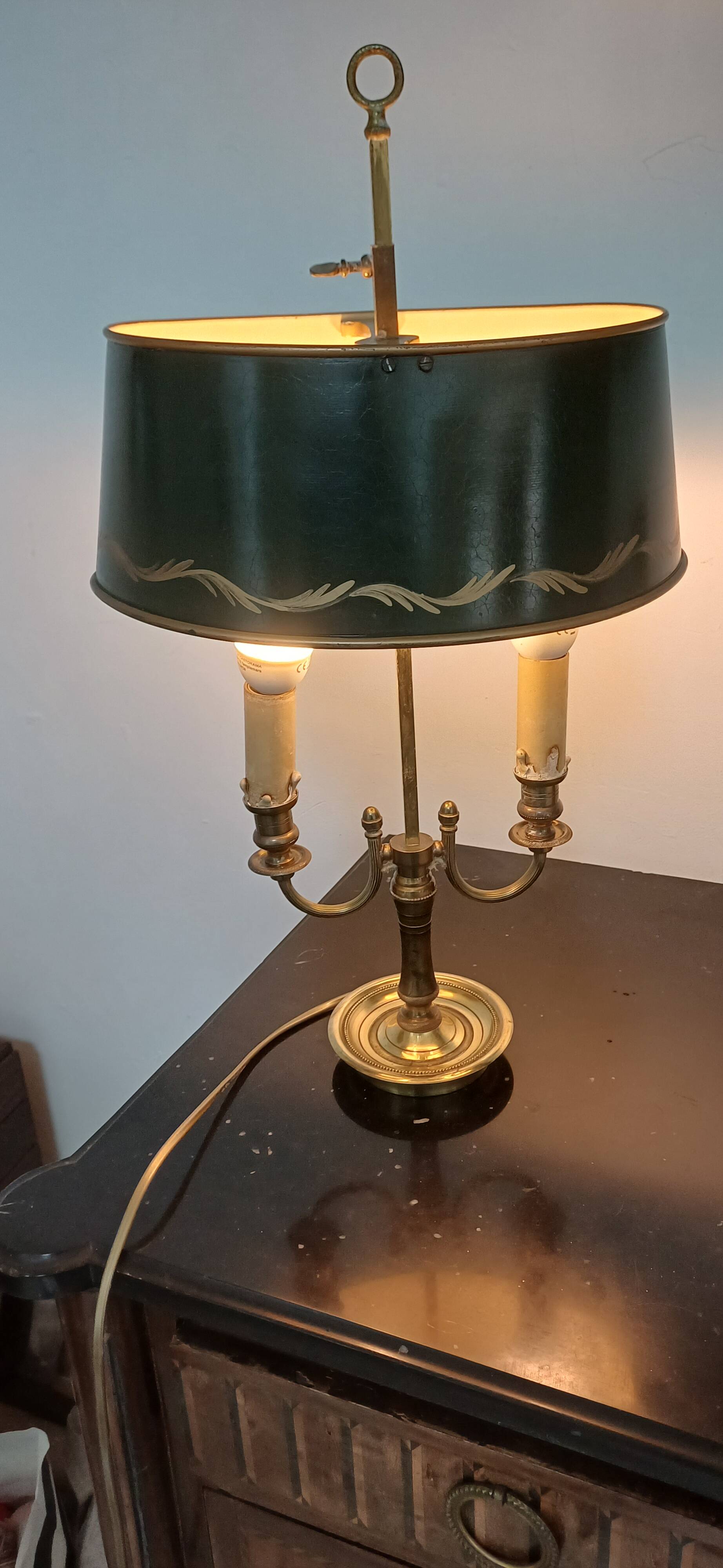 Antique bouillotte lamp, 19th century Empire style.