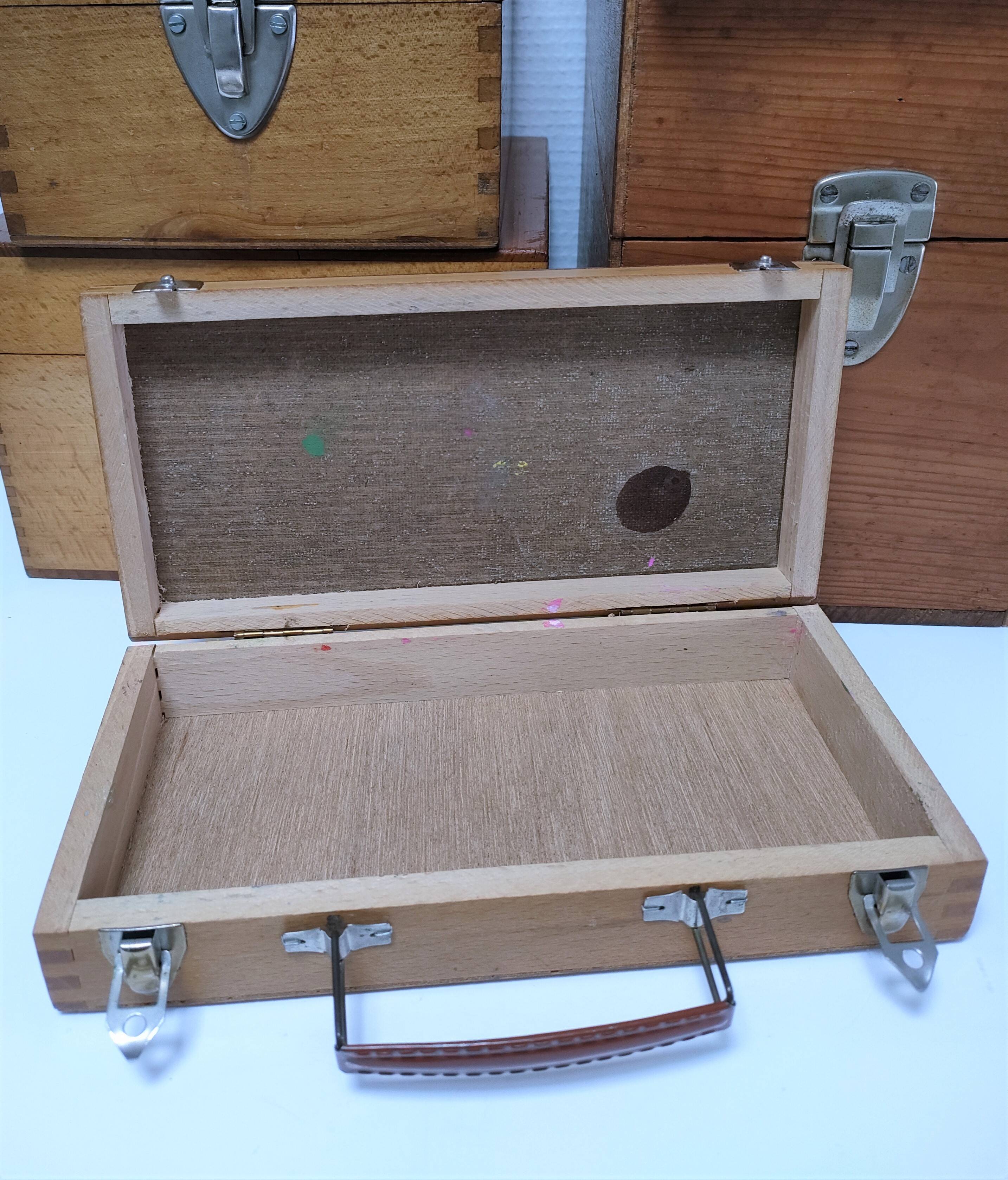 Cinq boîtes bois vintage