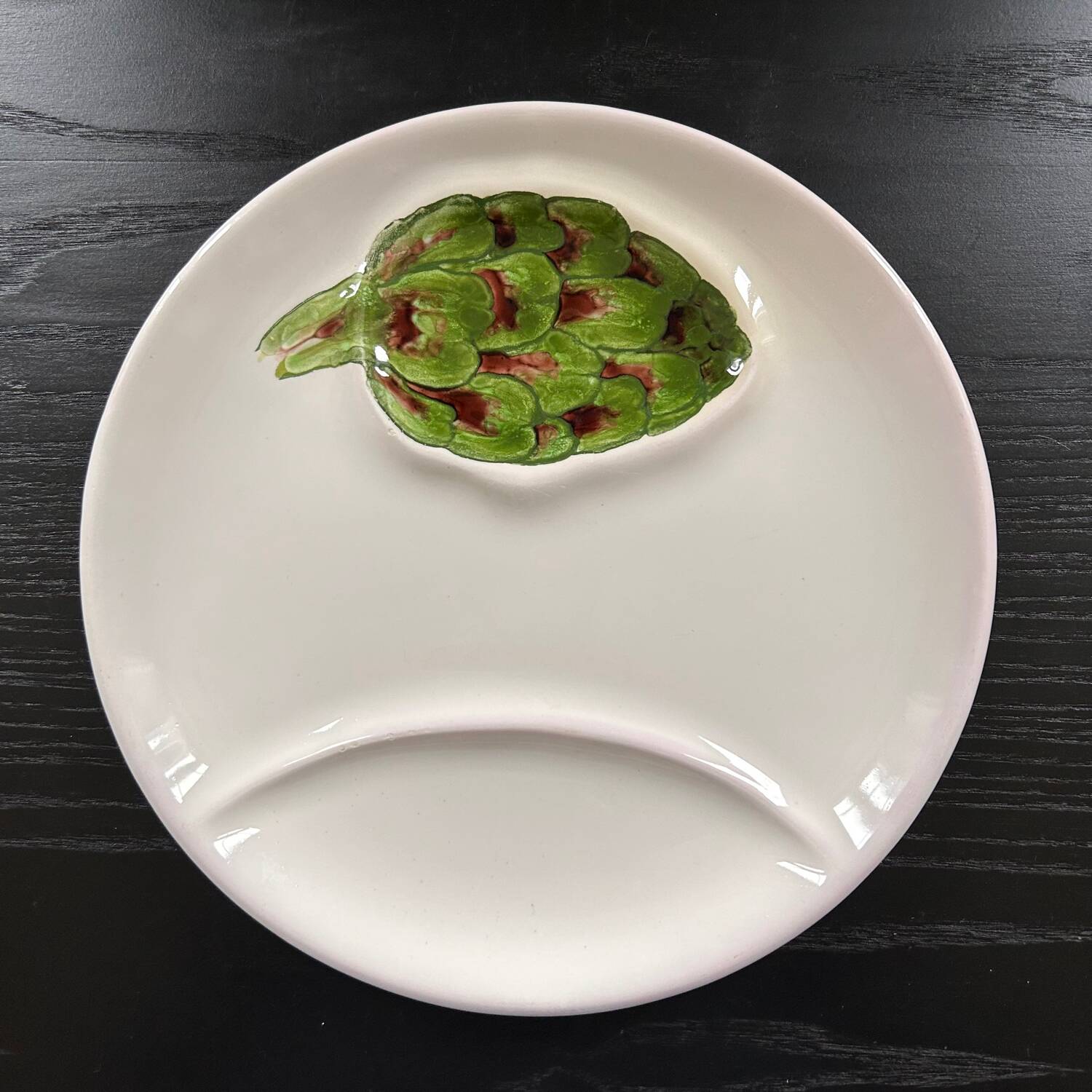 Signed artichoke decor dish